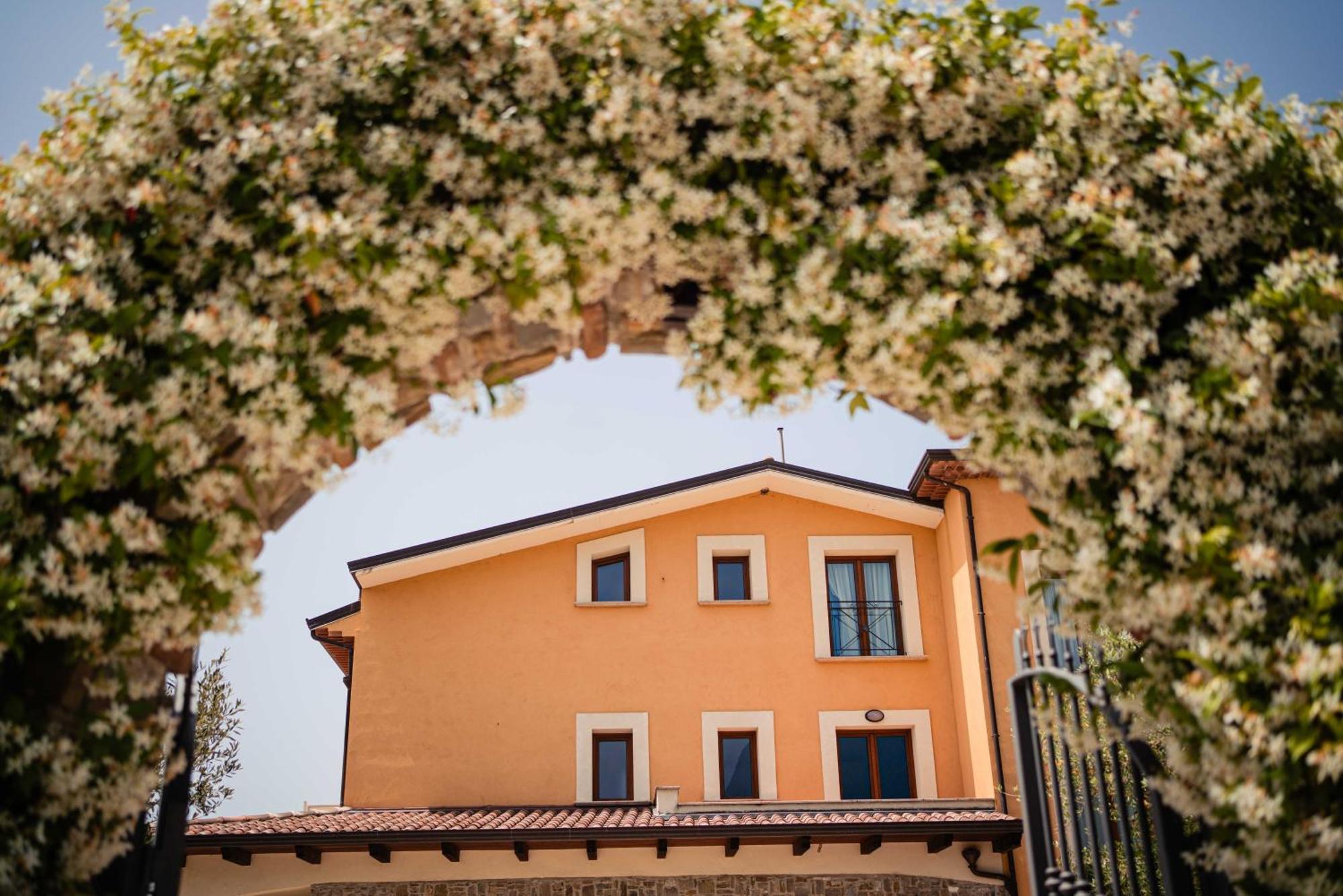 Casale Degli Ulivi Resort 펠라레 외부 사진