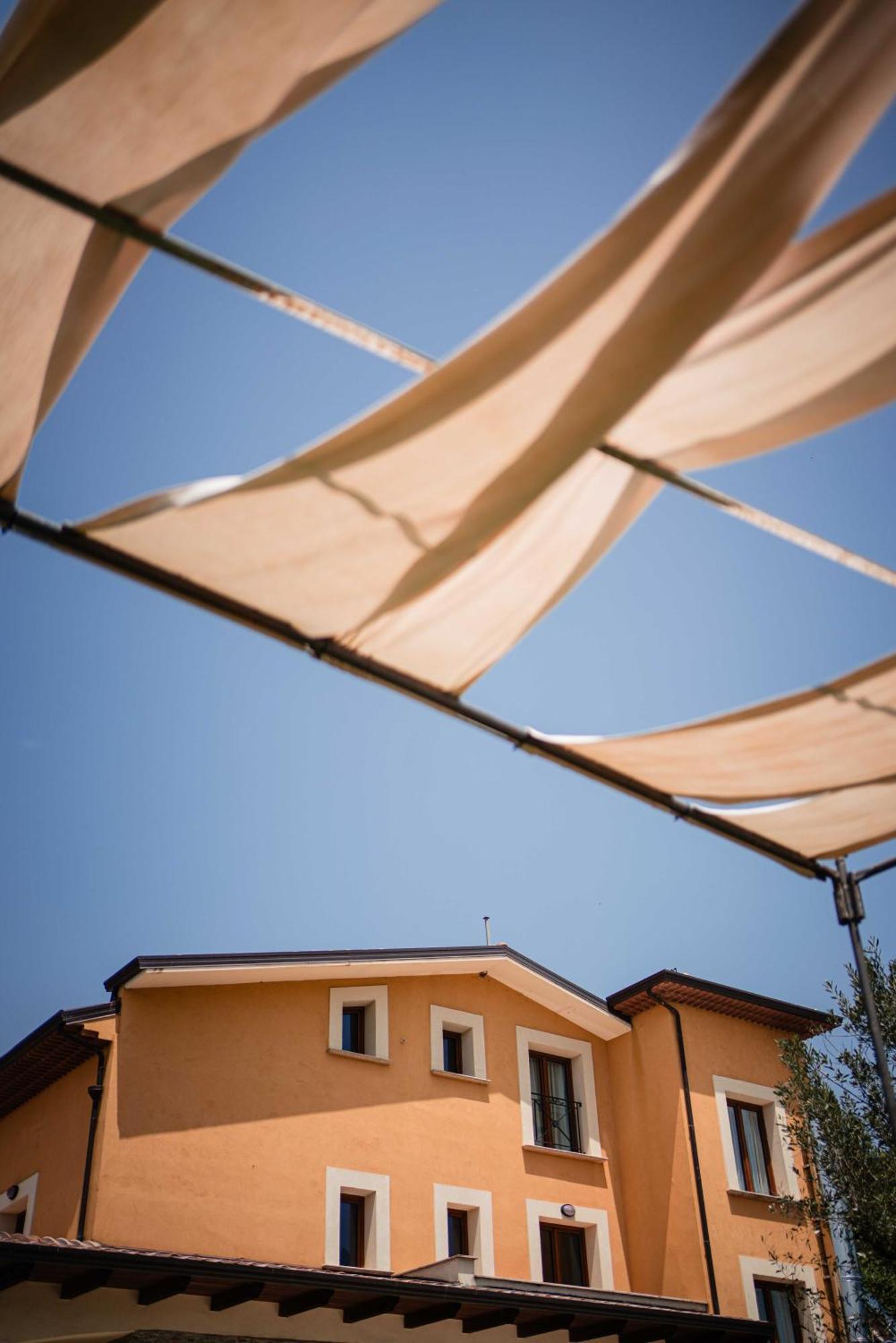 Casale Degli Ulivi Resort 펠라레 외부 사진