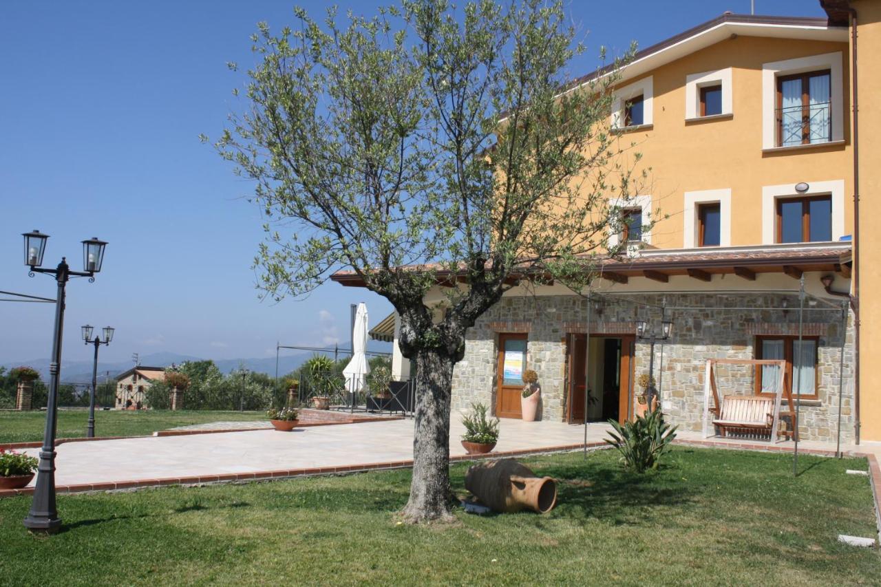 Casale Degli Ulivi Resort 펠라레 외부 사진